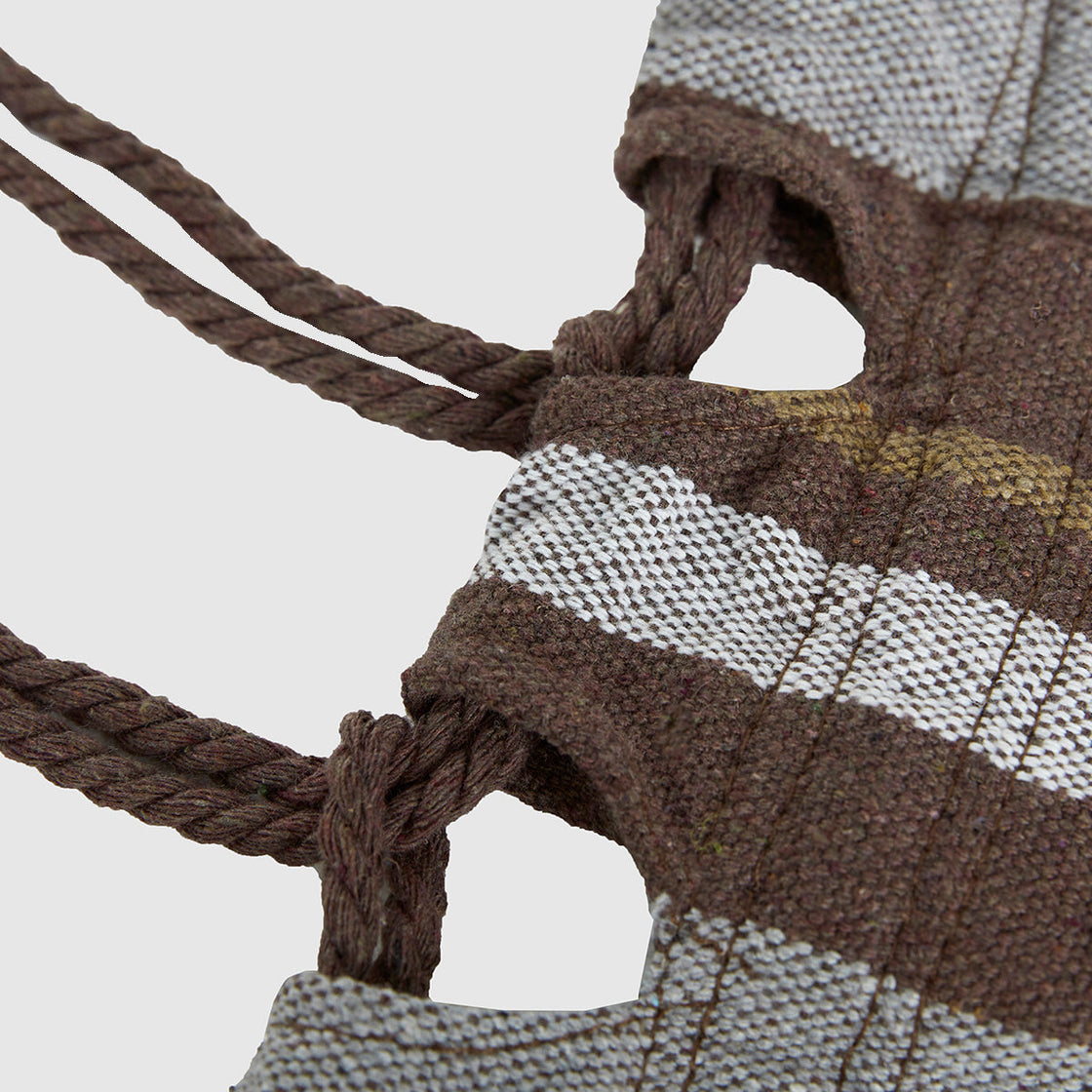 TENNBK90773 Universal Hammock - Durable Outdoor Leisure Equipment for Autumn/Winter