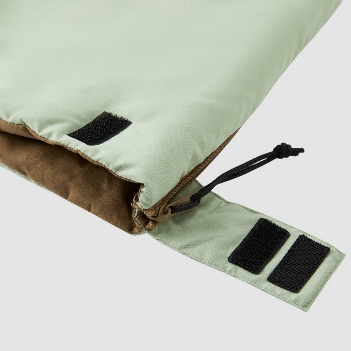 HIKING Cotton Sleeping Bag with Spring Yarn brushed and Polyester Fiber Fill