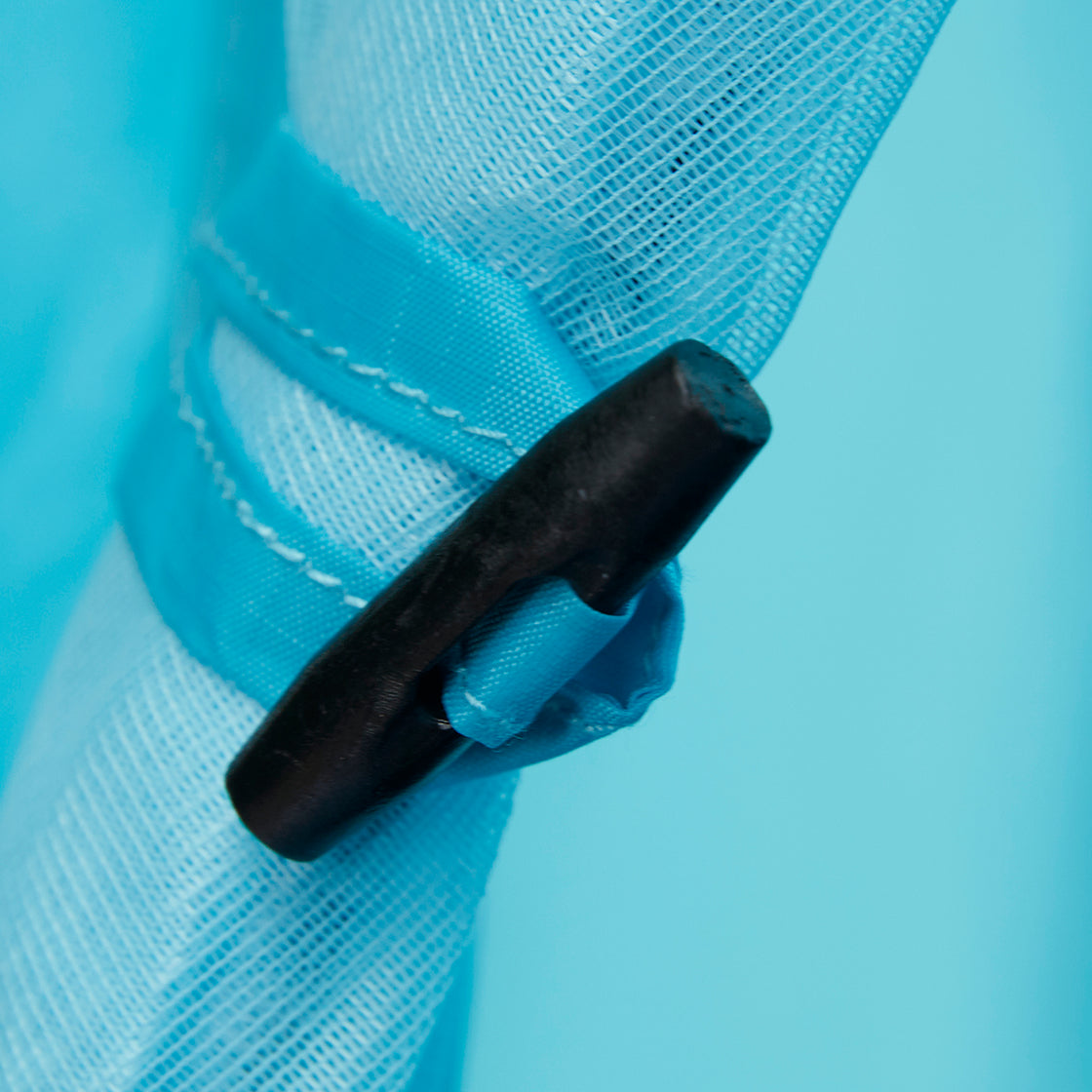 3-Person Hiking Tent with Durable 210T Fabric and Removable Rainfly