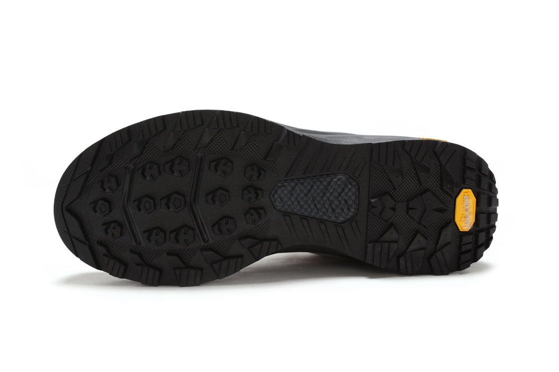 Women's Hiking Shoes GORE-TEX, Vibram Grip & Carbon Support